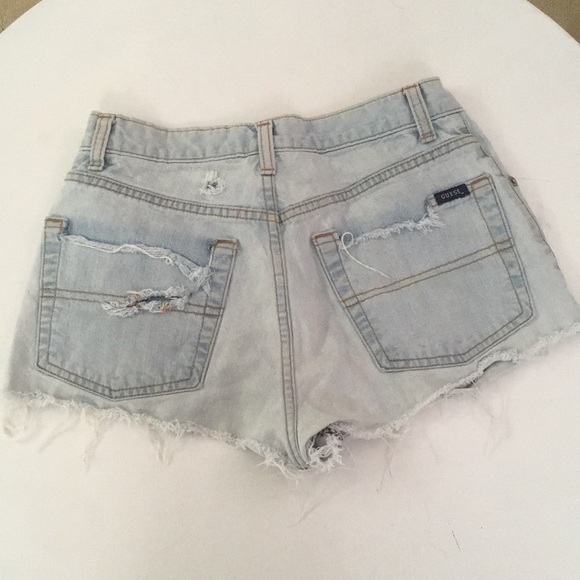 Guess size 26 High waisted denim jean shorts holes blue - Picture 3 of 8